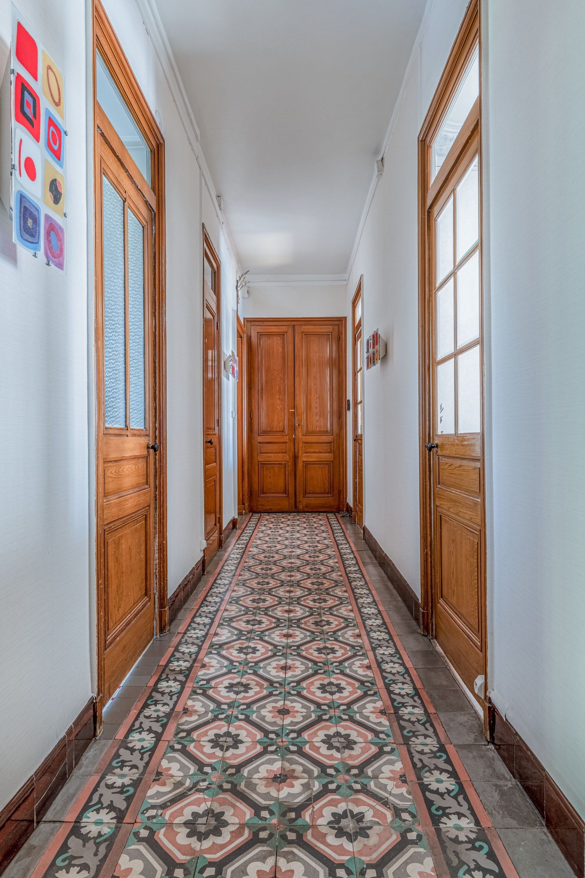 mansion (hôtel particulier) 9 Rooms for sale on CALUIRE ET CUIRE (69300)