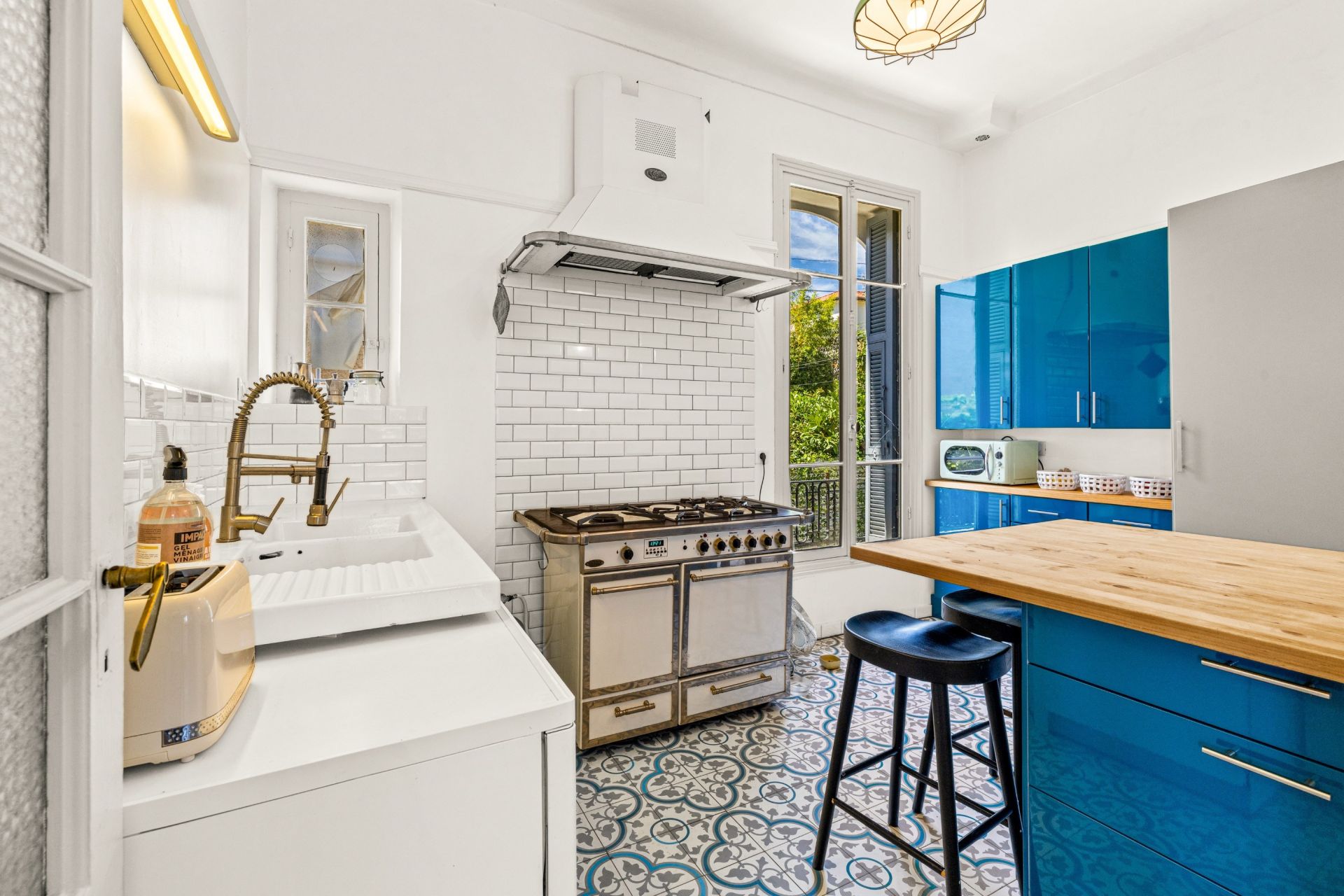 hôtel particulier 7 Pièces en vente sur NICE (06000)