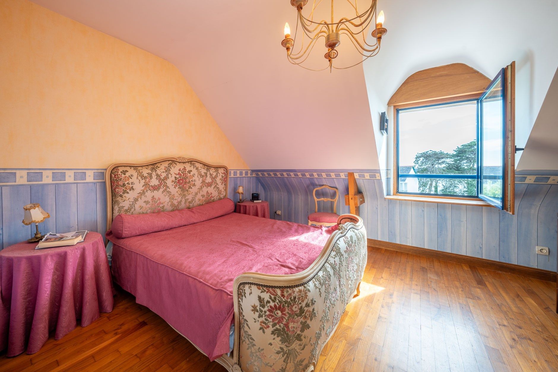 maison de luxe 6 Pièces en vente sur LARMOR BADEN (56870)