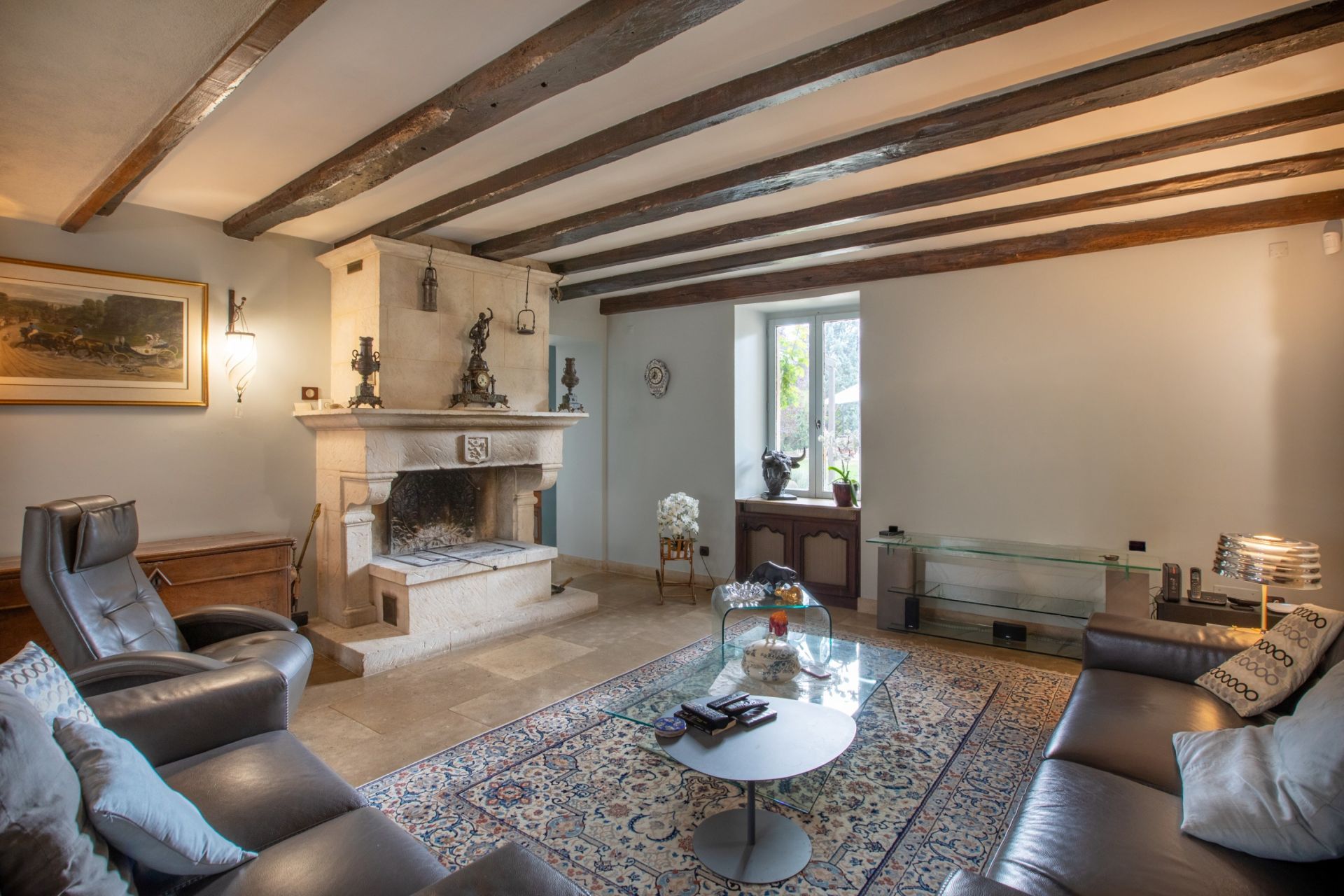 luxury house 11 Rooms for sale on DIJON (21000)