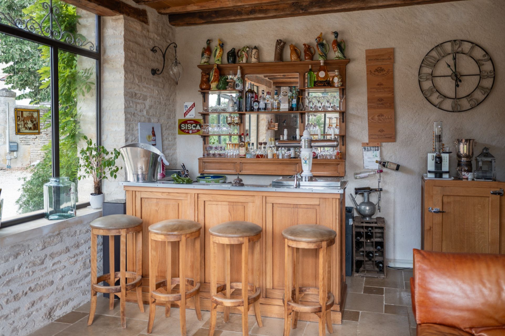 luxury house 11 Rooms for sale on DIJON (21000)