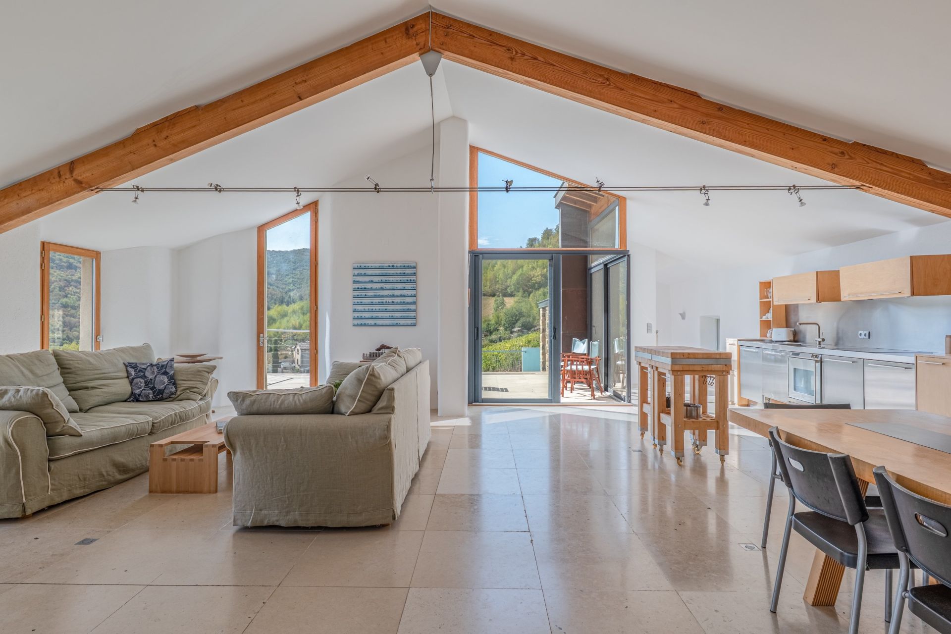maison d'architecte 6 Pièces en vente sur MARCHAMPT (69430)