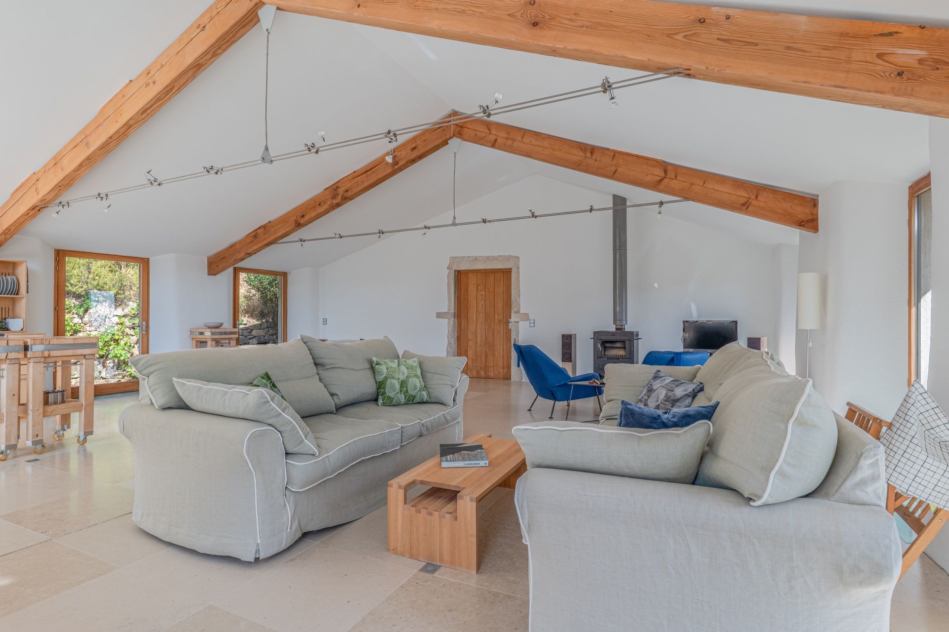 maison d'architecte 6 Pièces en vente sur MARCHAMPT (69430)