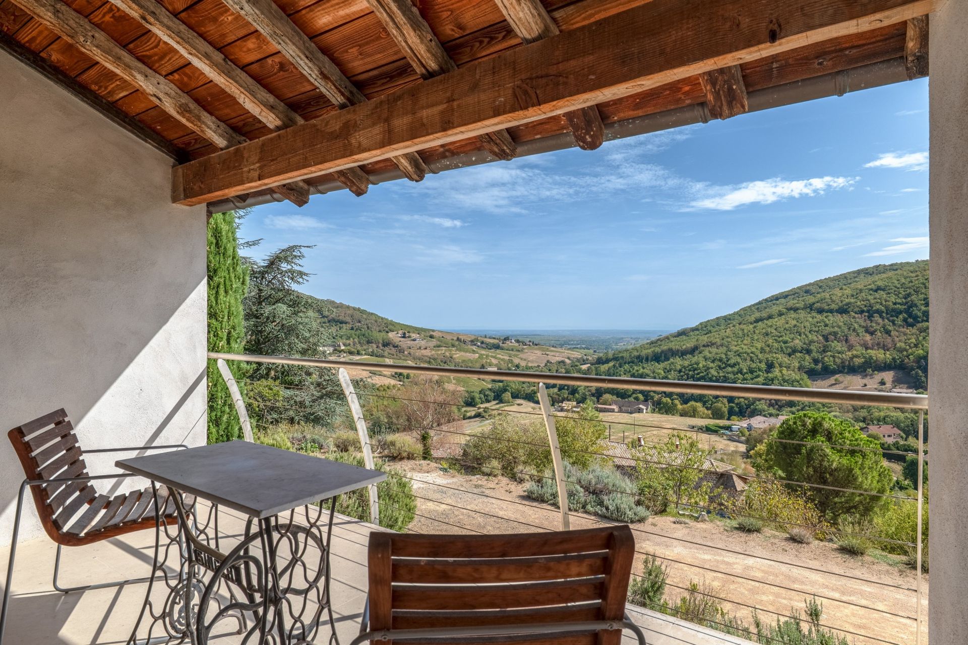 maison d'architecte 6 Pièces en vente sur MARCHAMPT (69430)