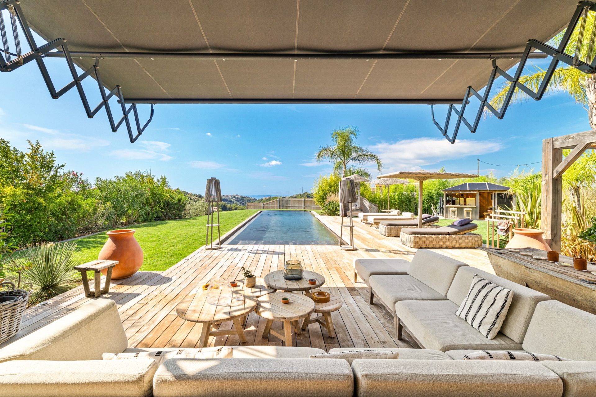 maison contemporaine 8 Pièces en vente sur NICE (06000)