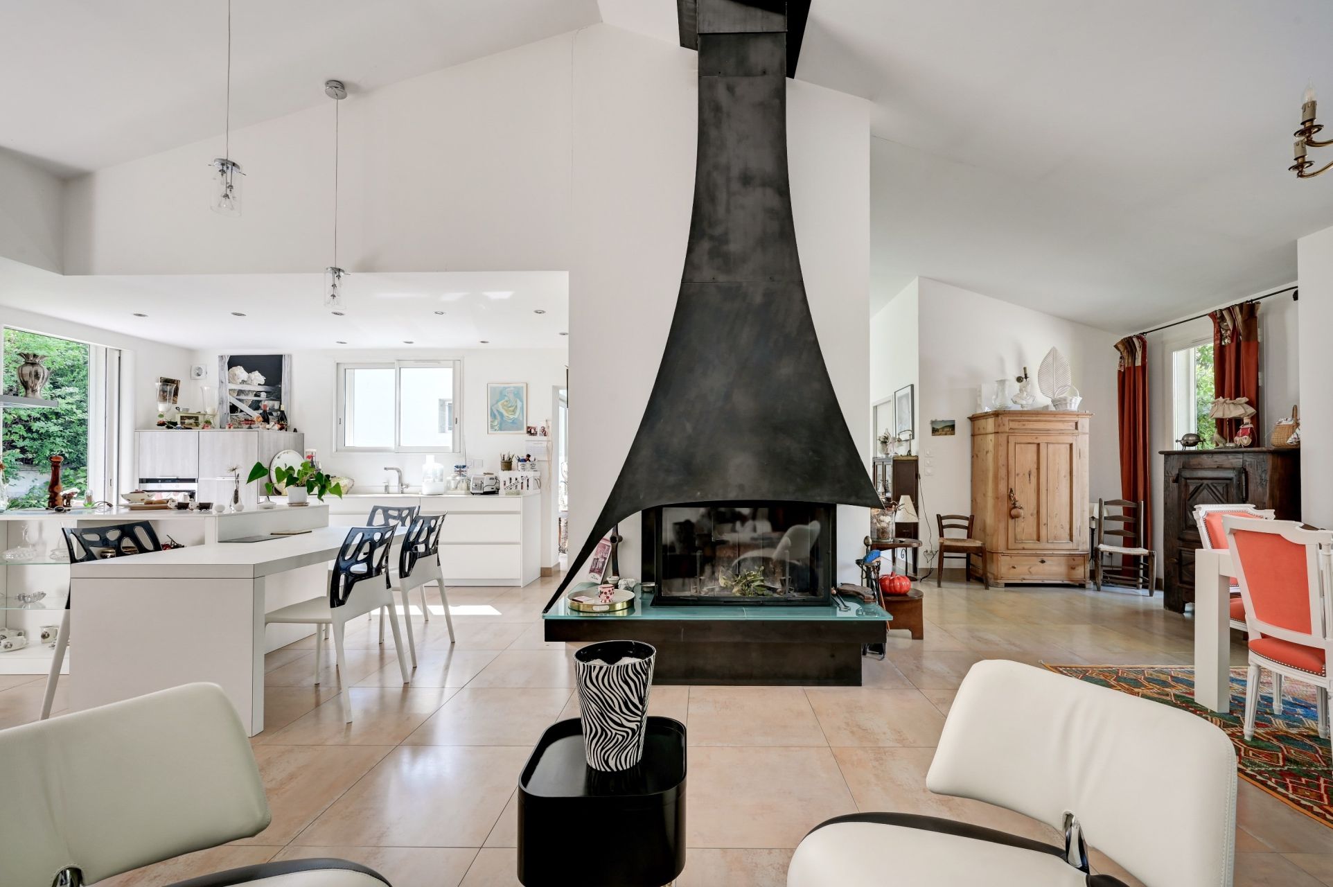 maison de luxe 5 Pièces en vente sur VILLENEUVE LES AVIGNON (30400)
