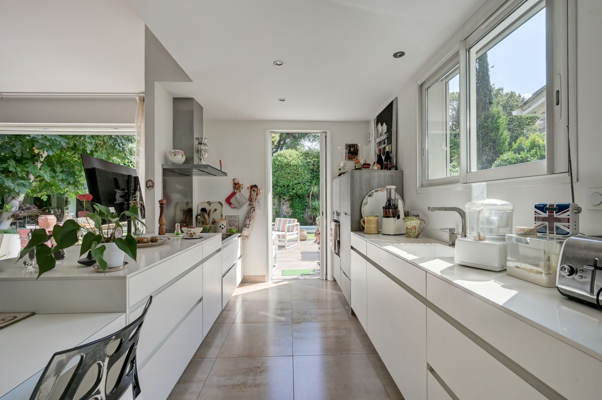maison de luxe 5 Pièces en vente sur VILLENEUVE LES AVIGNON (30400)