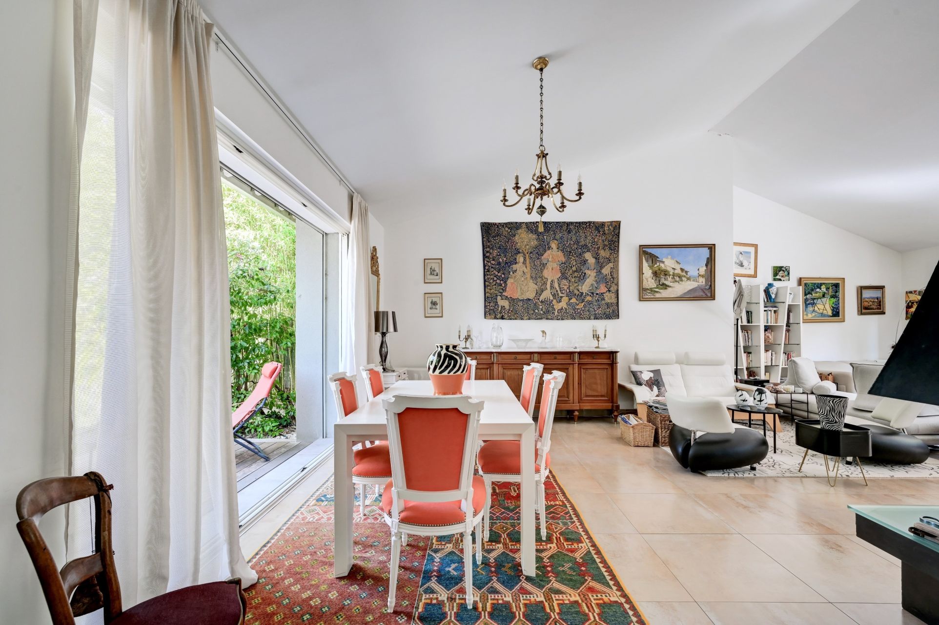 maison de luxe 5 Pièces en vente sur VILLENEUVE LES AVIGNON (30400)