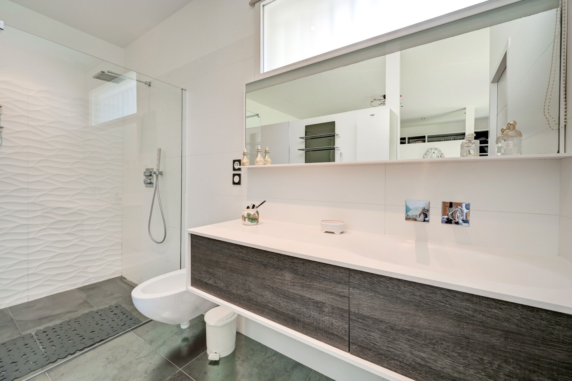 maison de luxe 5 Pièces en vente sur VILLENEUVE LES AVIGNON (30400)