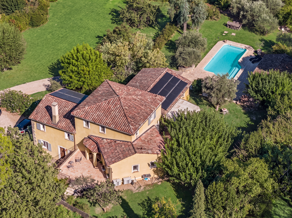 maison provençale de luxe 6 Pièces en vente sur FAYENCE (83440)