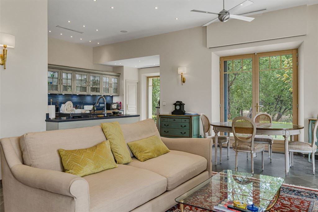 villa de luxe 10 Pièces en vente sur GRASSE (06130)