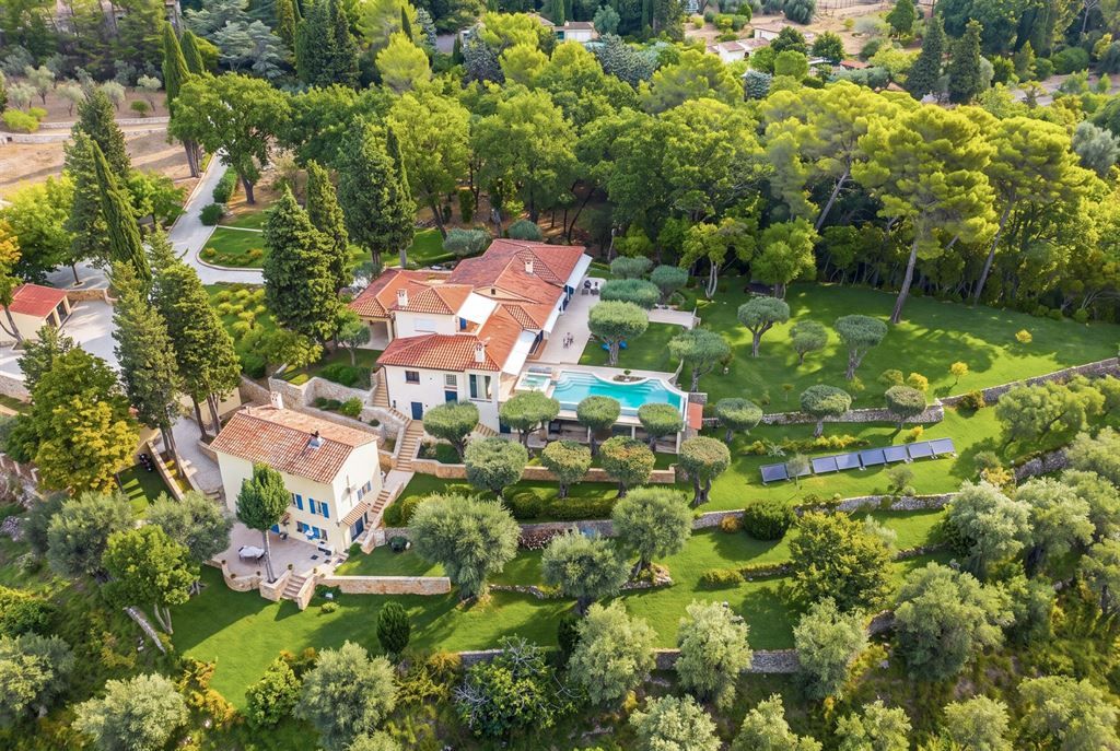 villa de luxe 10 Pièces en vente sur GRASSE (06130)