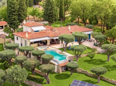 Vente Villa de luxe Grasse 10&nbsp;Pièces 430&nbsp;m²