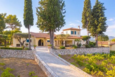 Vente Villa de luxe Grasse 10&nbsp;Pièces 430&nbsp;m²