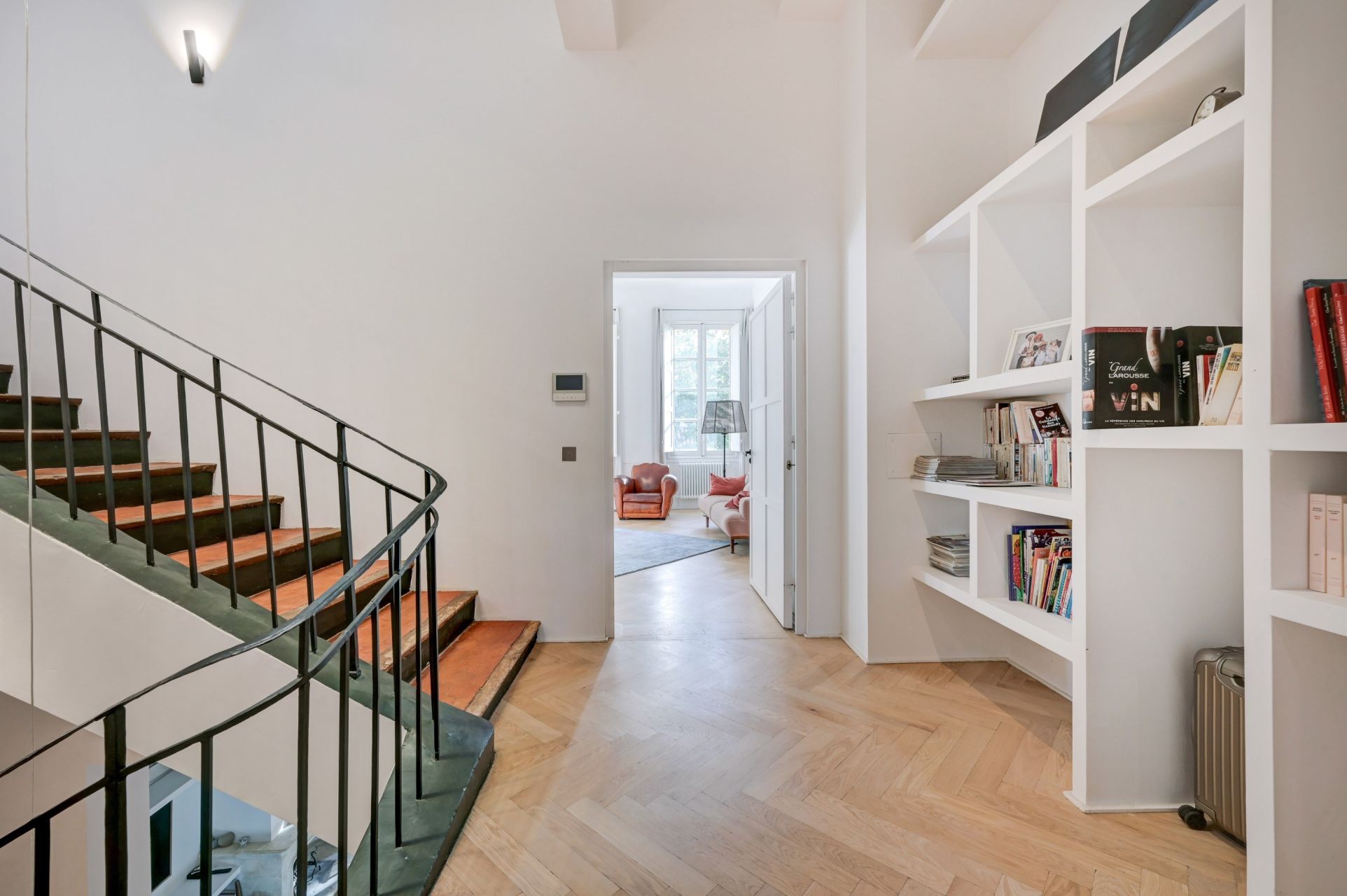 mansion (hôtel particulier) 14 Rooms for sale on AIX EN PROVENCE (13100)