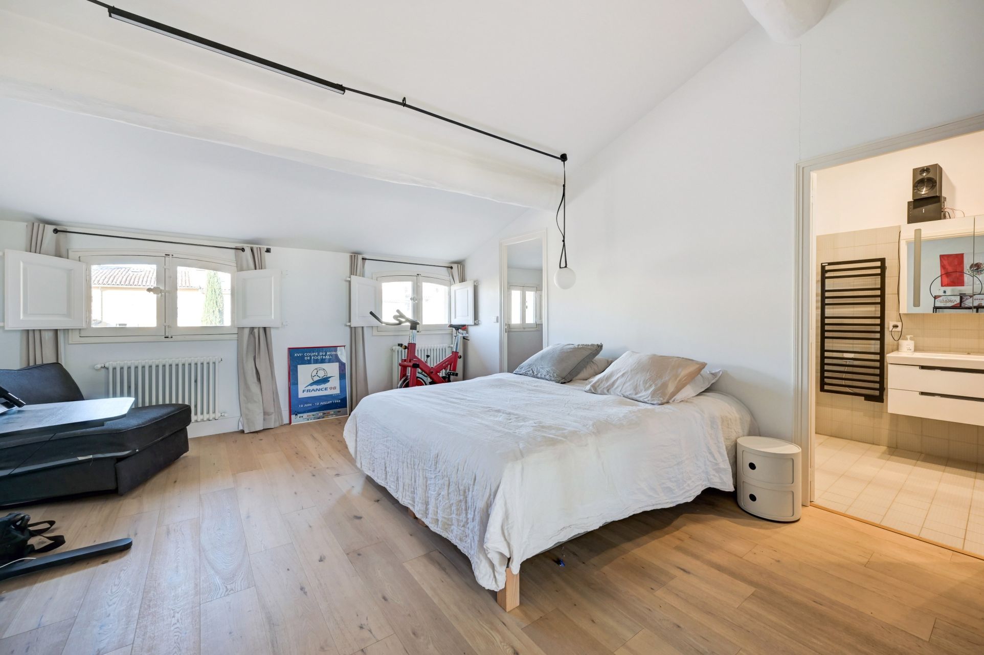 mansion (hôtel particulier) 14 Rooms for sale on AIX EN PROVENCE (13100)