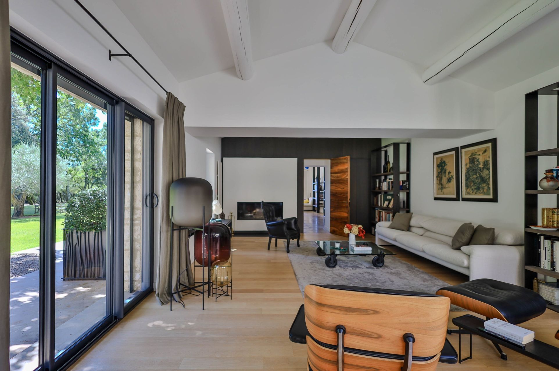 luxury house 10 Rooms for sale on ST SATURNIN LES APT (84490)