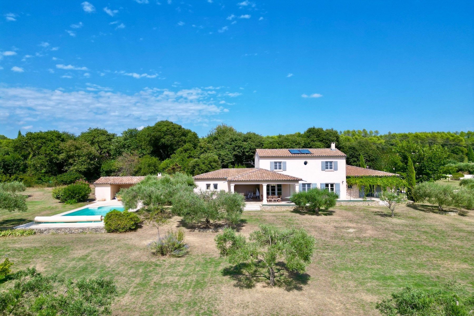 maison de luxe 5 Pièces en vente sur UZES (30700)