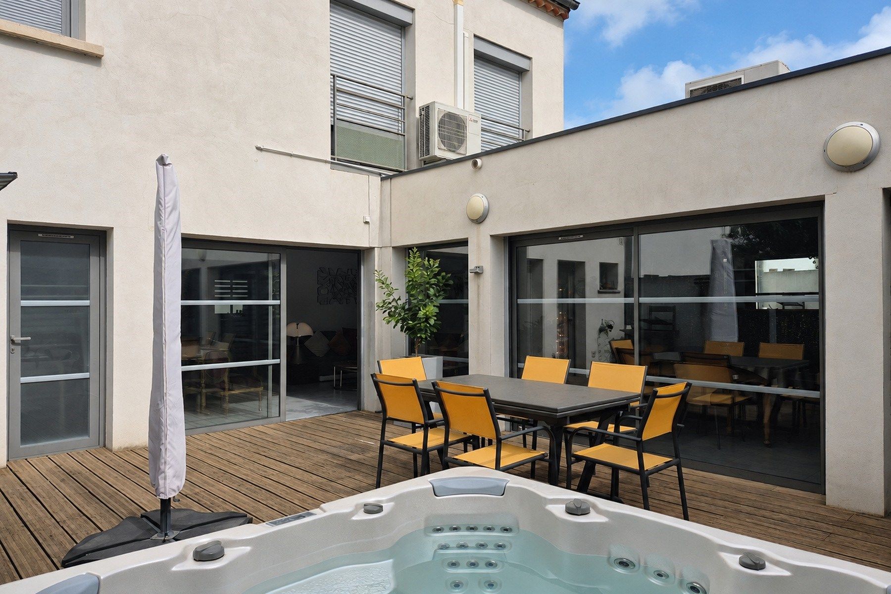 maison de luxe 7 Pièces en vente sur NARBONNE (11100)