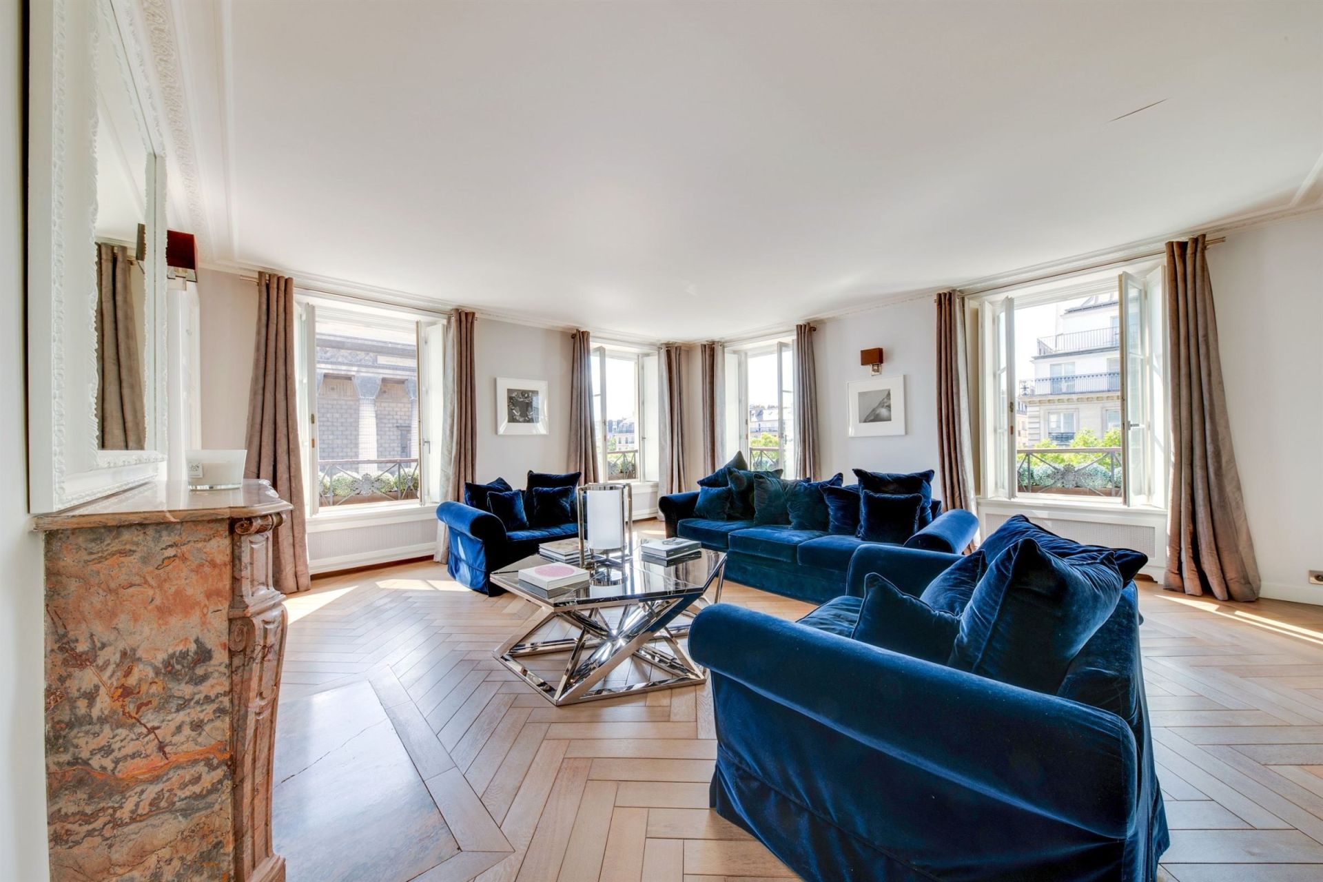 appartement de luxe 9 Pièces en location sur PARIS (75008)