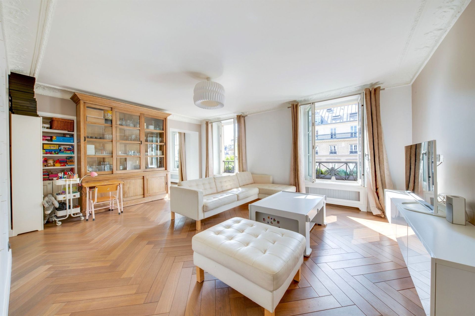 appartement de luxe 9 Pièces en location sur PARIS (75008)