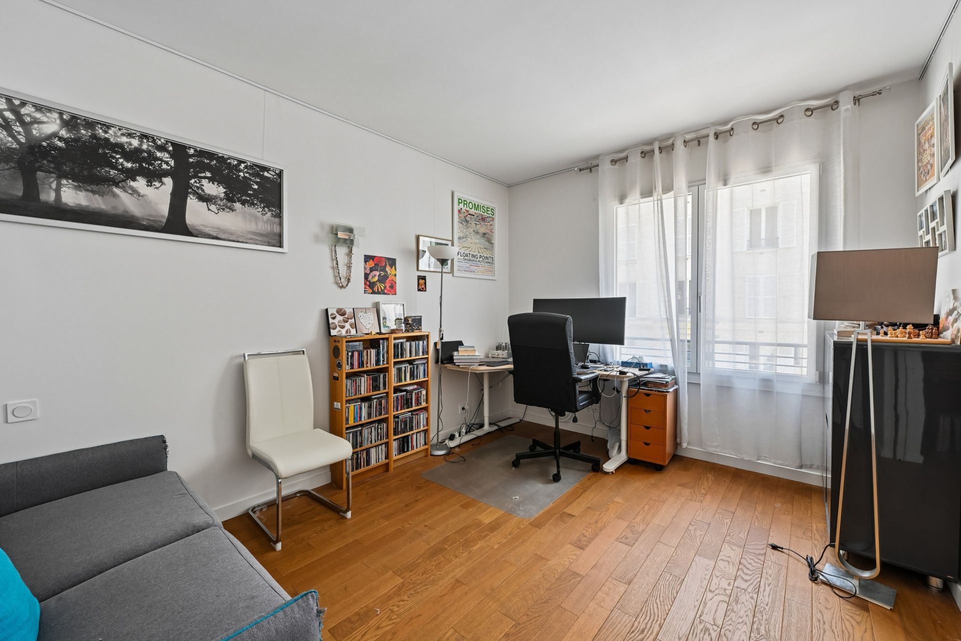 luxury apartment 5 Rooms for sale on NEUILLY SUR SEINE (92200)