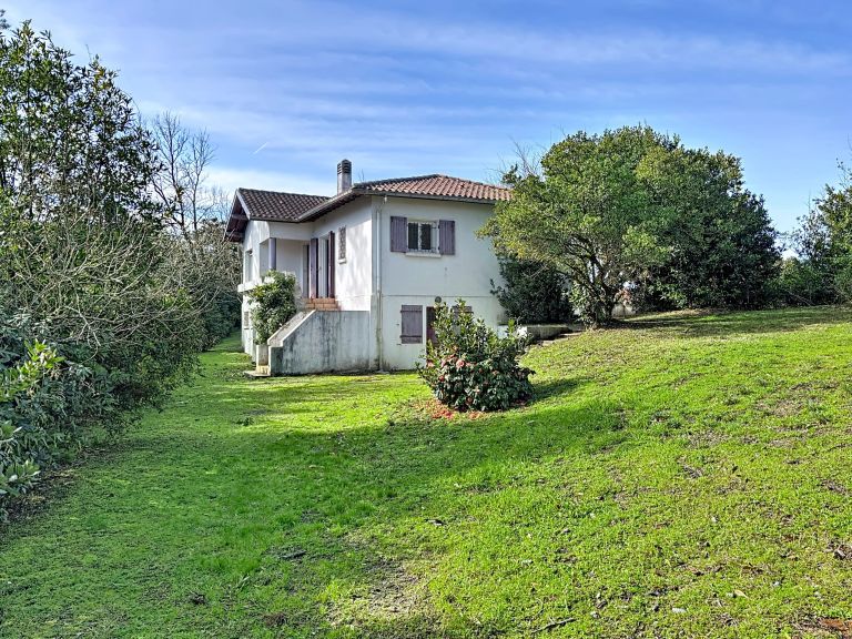 maison de luxe 5 Pièces en vente sur ANGLET (64600)