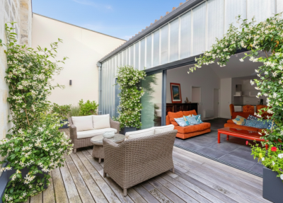 Sale Luxury apartment Bordeaux 3&nbsp;Rooms 89&nbsp;m²