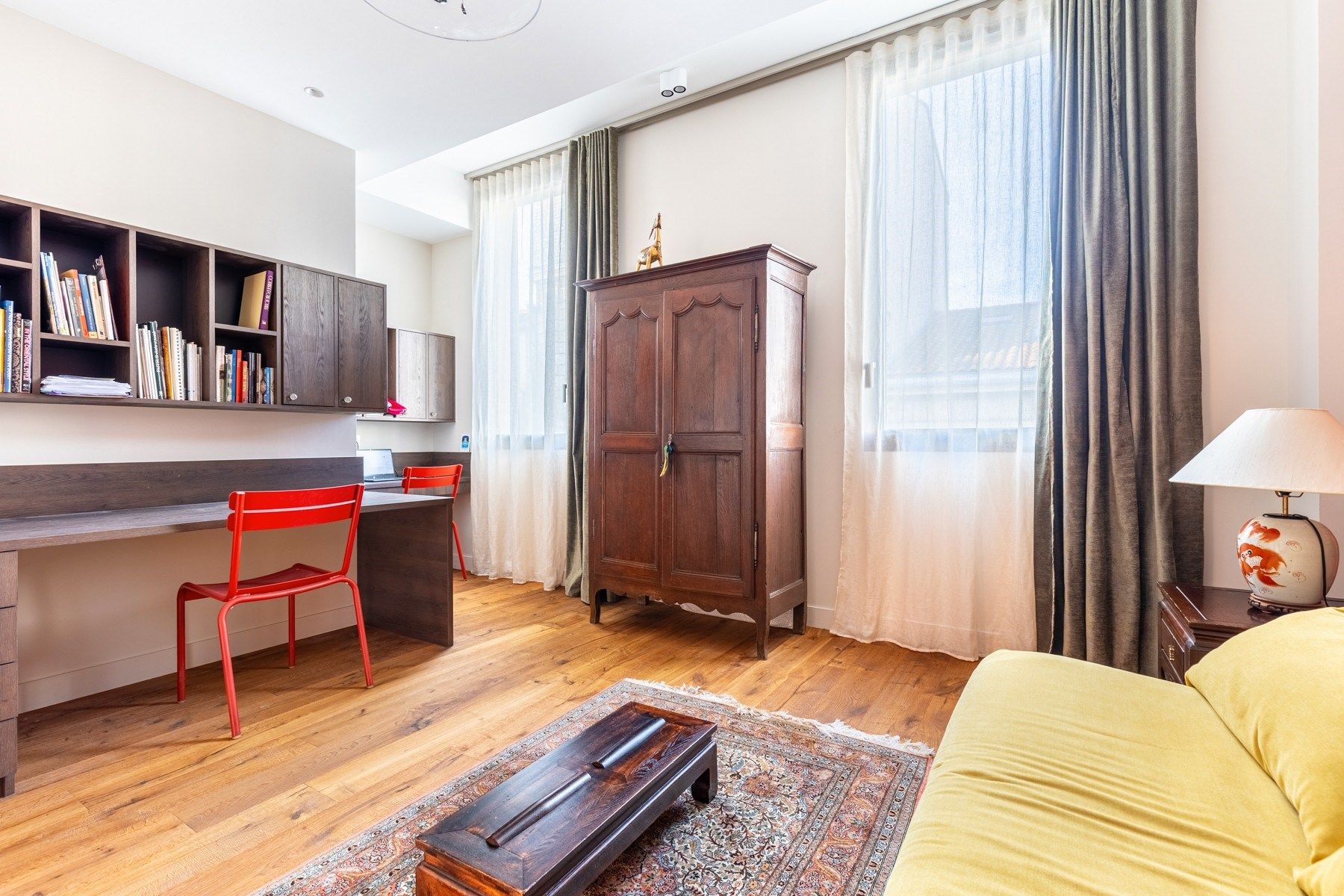luxury apartment 7 Rooms for sale on BORDEAUX (33000)