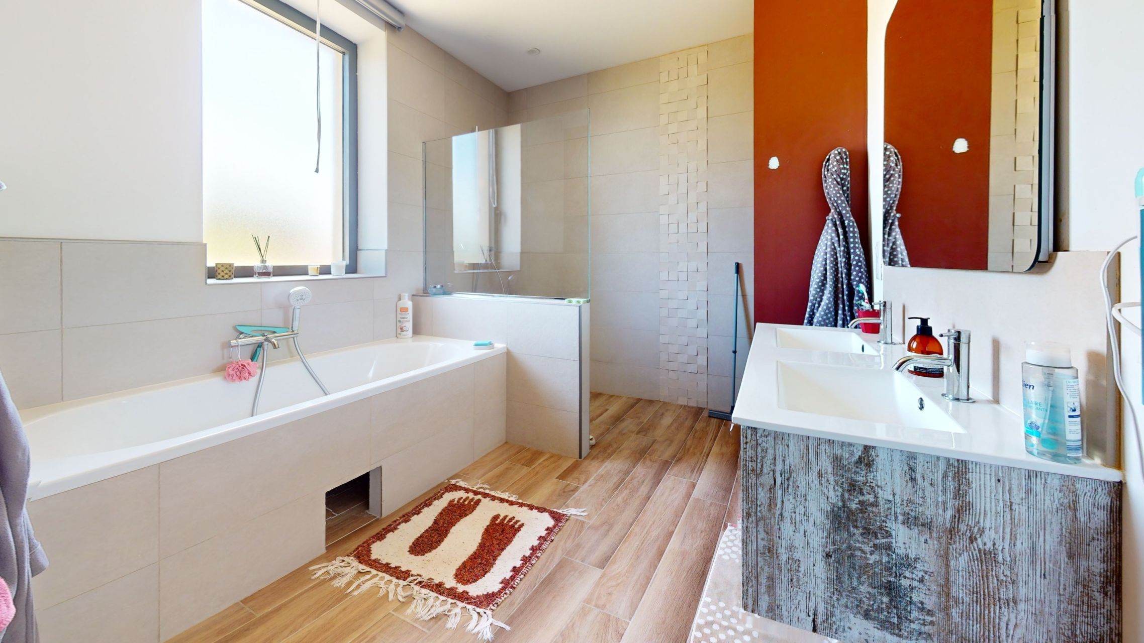 maison de luxe 9 Pièces en vente sur L ISLE SUR LA SORGUE (84800)