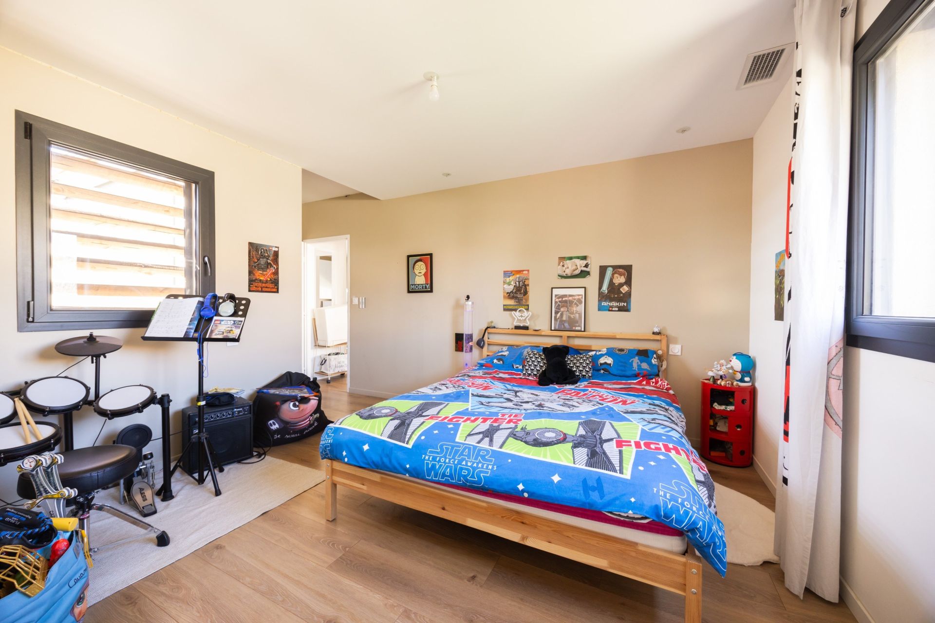 luxury house 5 Rooms for sale on PERPIGNAN (66000)