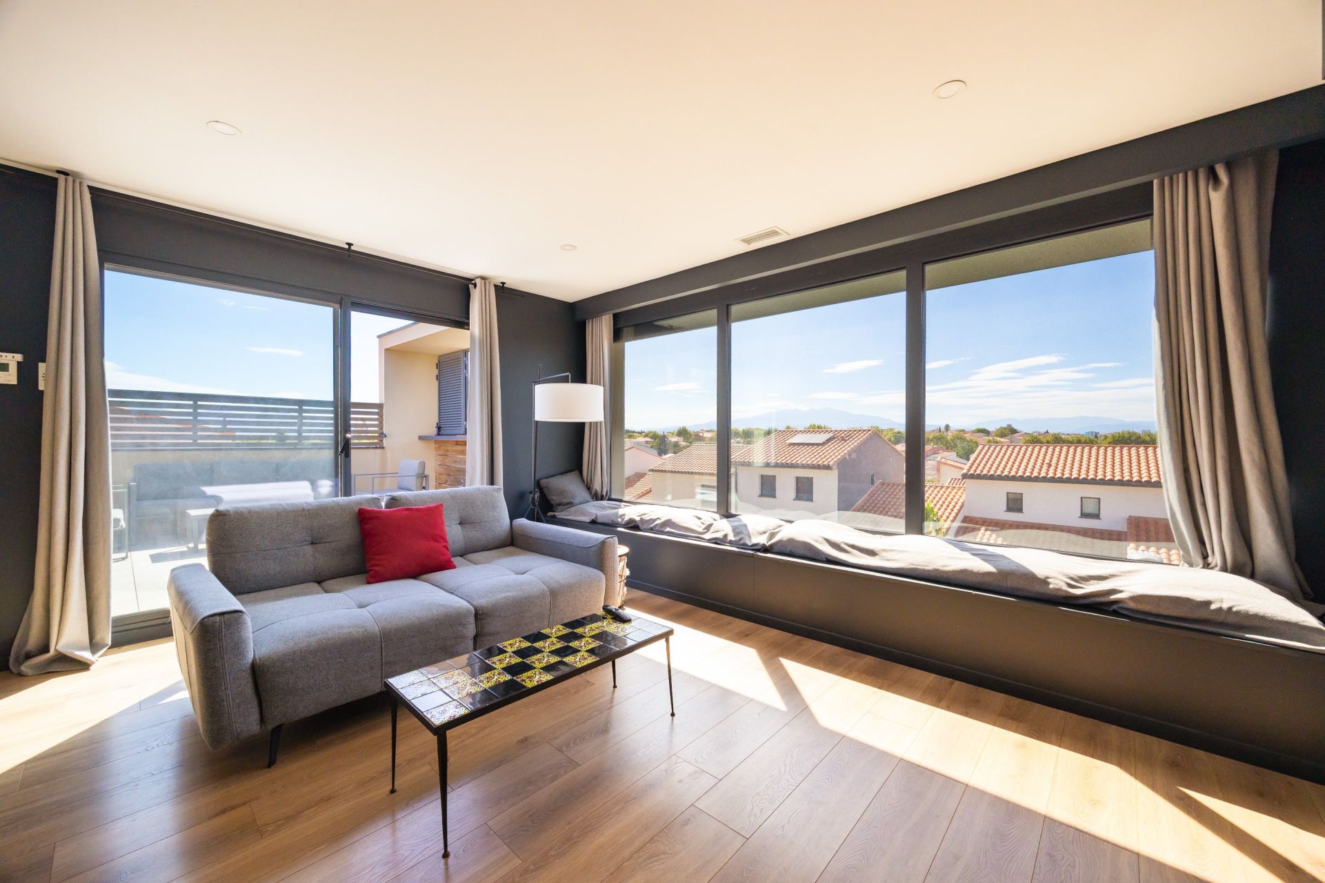 luxury house 5 Rooms for sale on PERPIGNAN (66000)