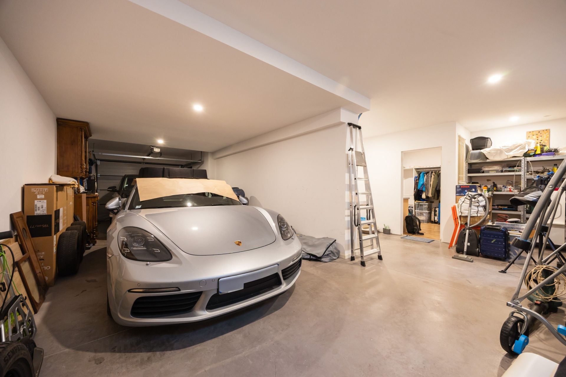 luxury house 5 Rooms for sale on PERPIGNAN (66000)