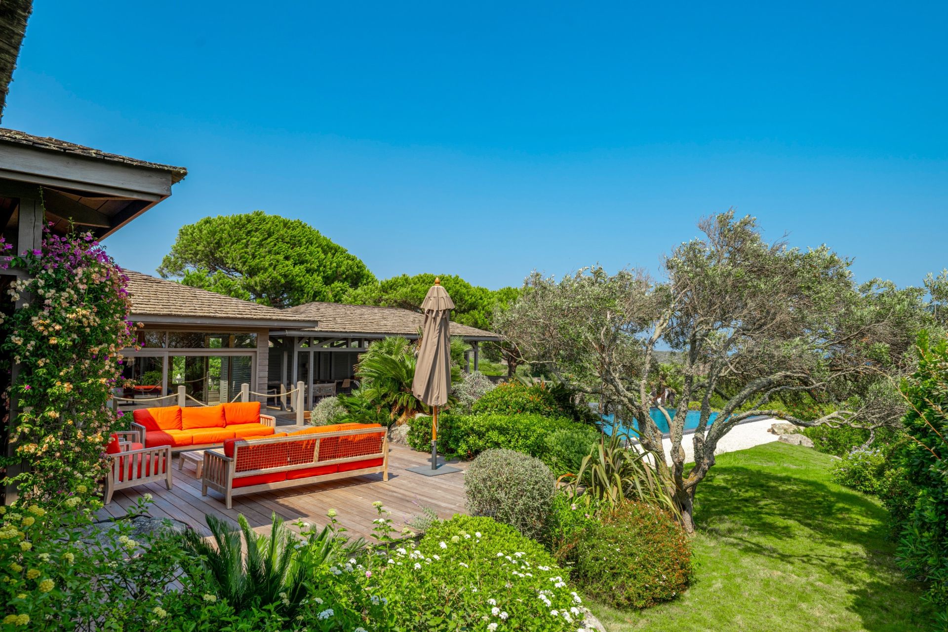 villa de luxe 9 Pièces en location saisonnière sur BONIFACIO (20169)