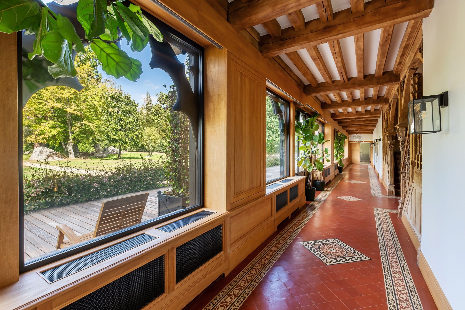 luxury property 20 Rooms for sale on BARBIZON (77630)