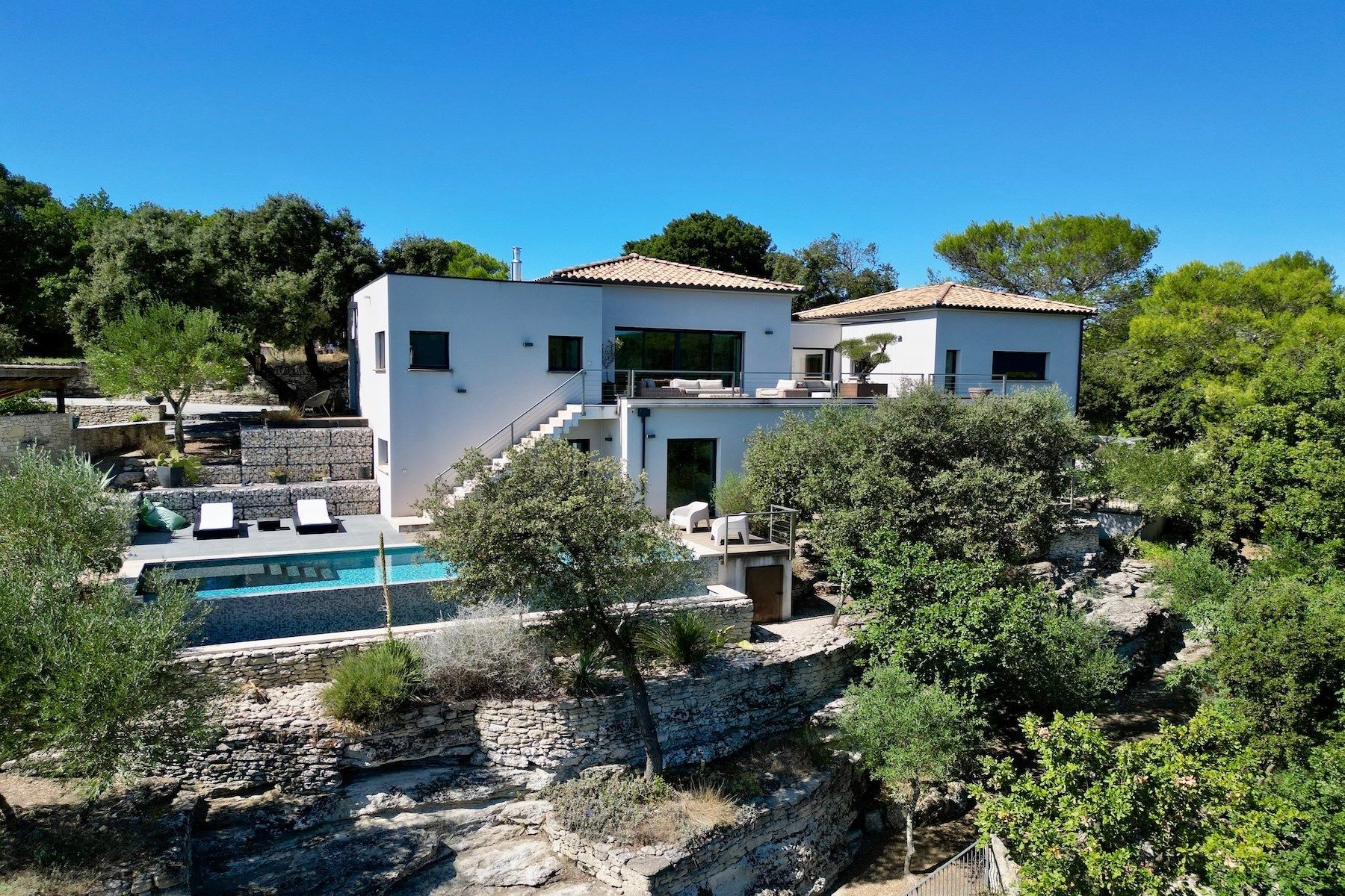 maison contemporaine 6 Pièces en vente sur UZES (30700)