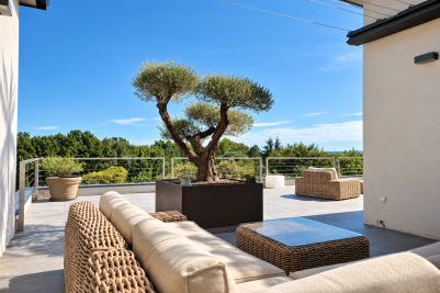 Vente Maison contemporaine Uzès 6&nbsp;Pièces 305&nbsp;m²