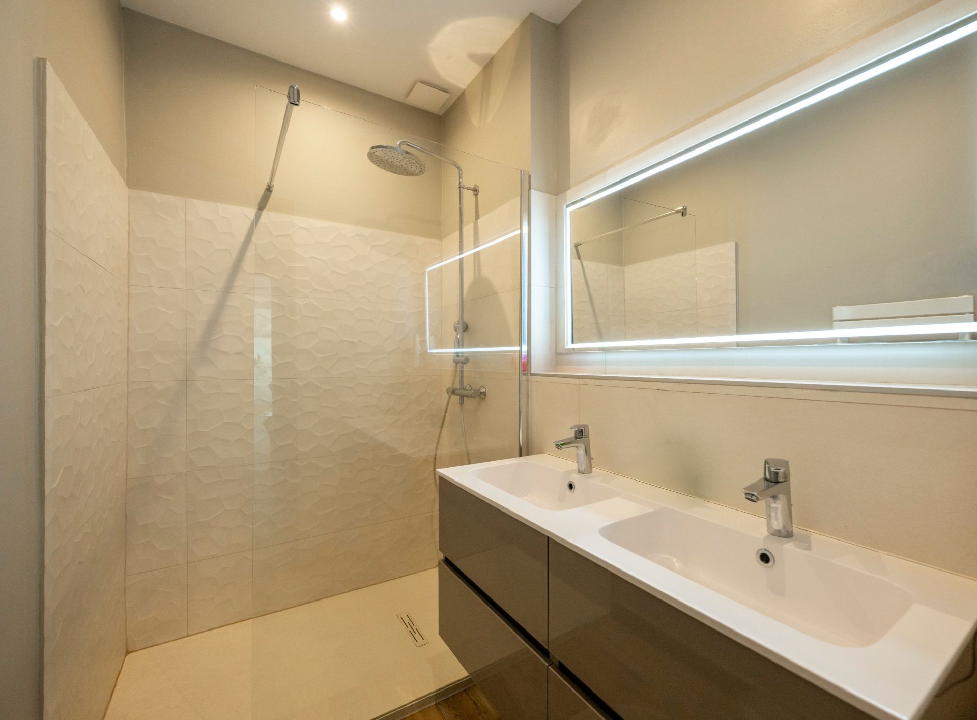 appartement de luxe 4 Pièces en vente sur PORTO VECCHIO (20137)