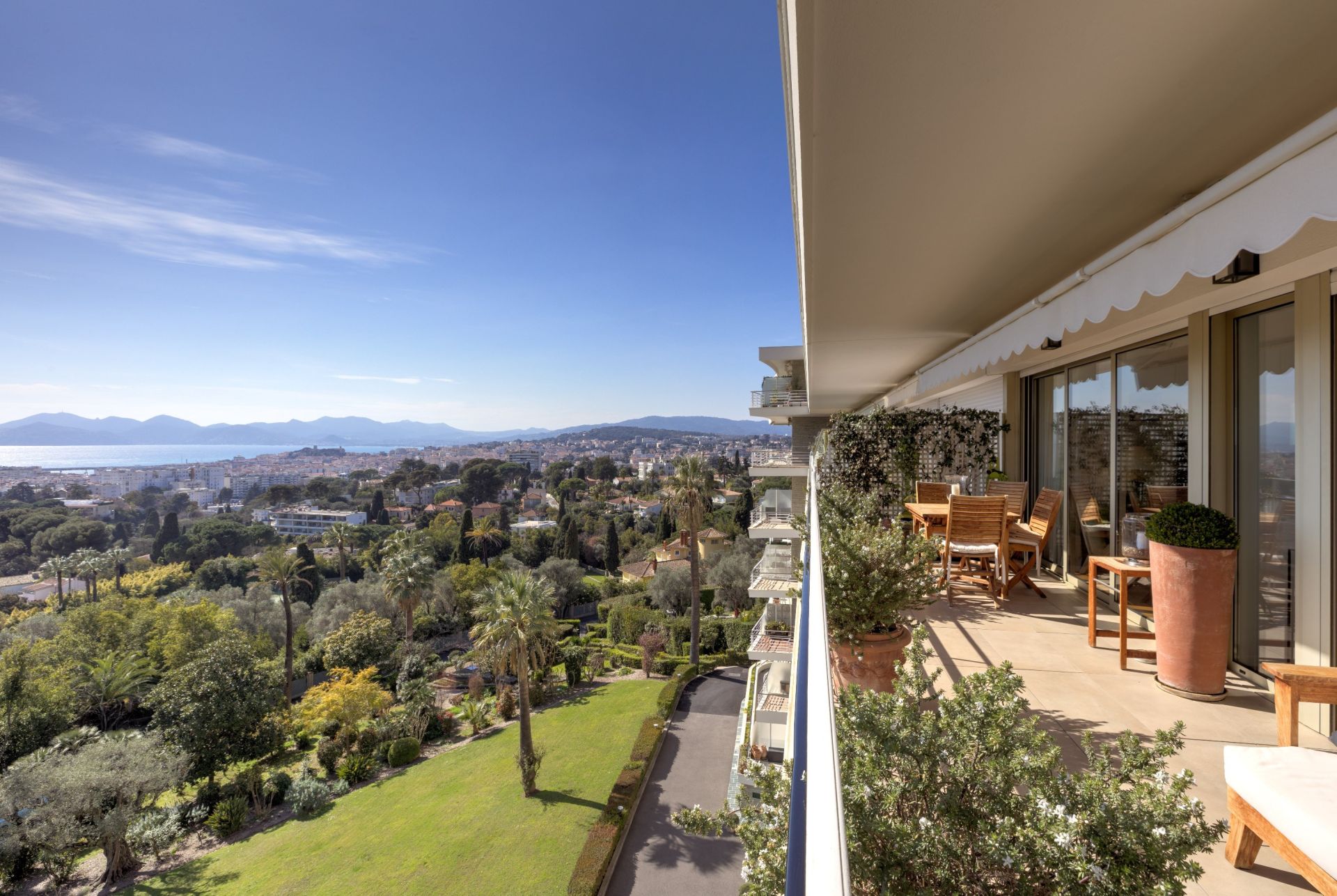 appartement de luxe 3 Pièces en vente sur CANNES (06400)