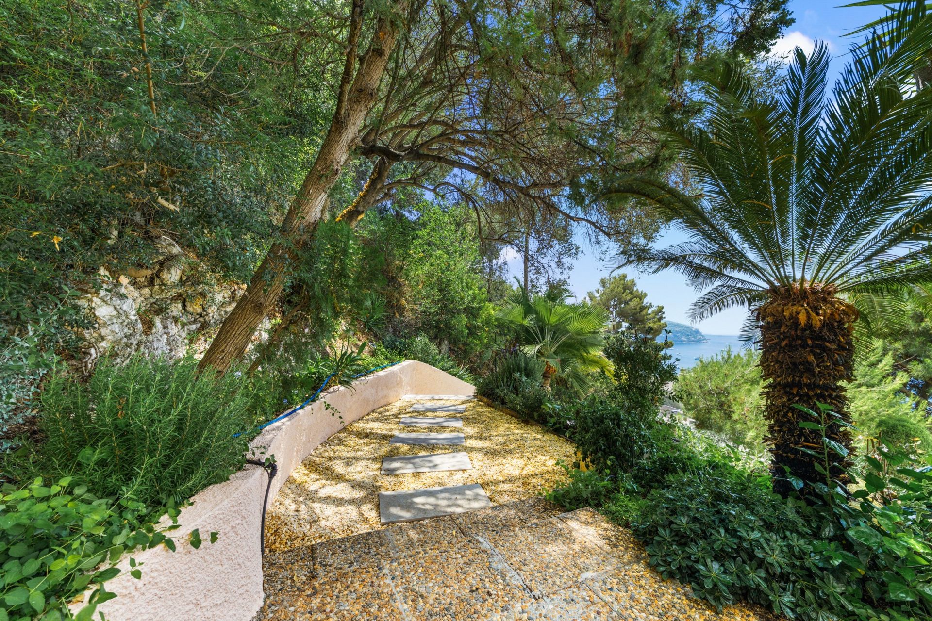appartement de luxe 3 Pièces en vente sur VILLEFRANCHE SUR MER (06230)