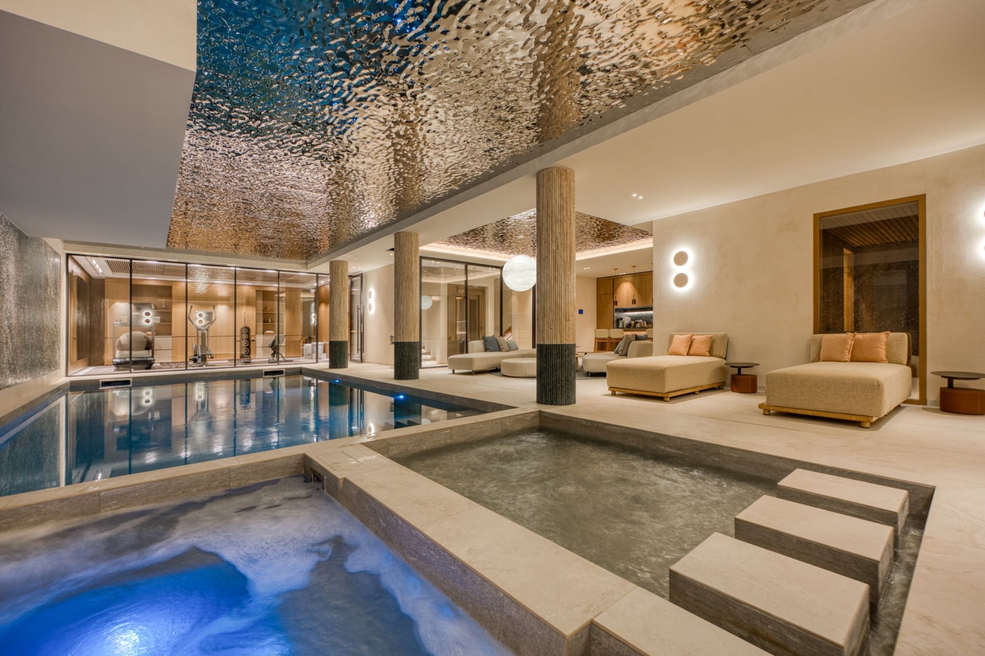 chalet de luxe 10 Pièces en location saisonnière sur COURCHEVEL (73120)