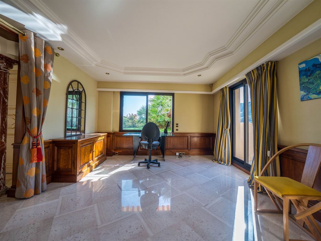 appartement de luxe 4 Pièces en vente sur MOUGINS (06250)
