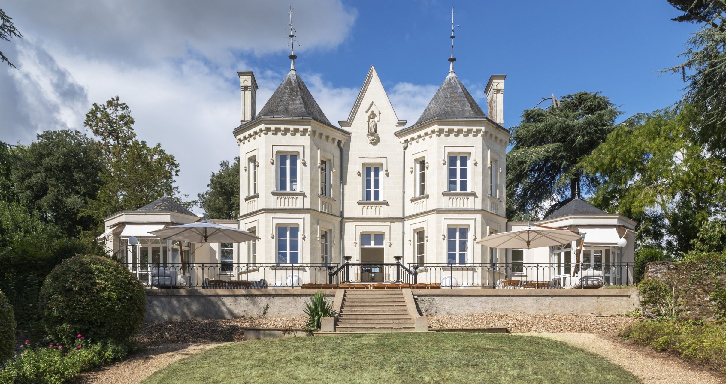 maison de luxe 15 Pièces en vente sur LE CELLIER (44850)
