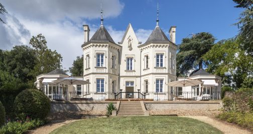 Vente Maison de luxe Le Cellier 15&nbsp;Pièces 358&nbsp;m²