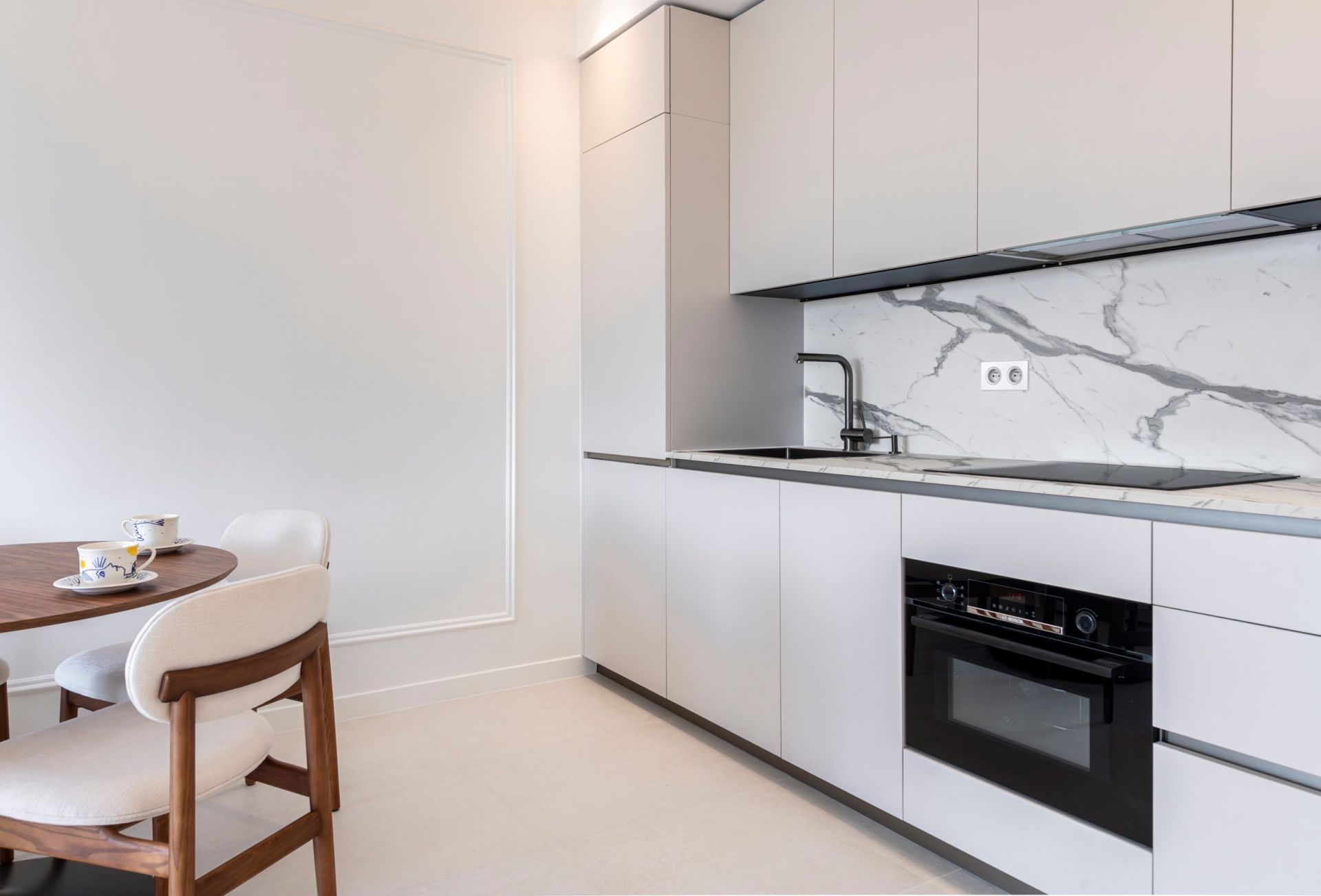 luxury apartment 2 Rooms for sale on NICE (06000)