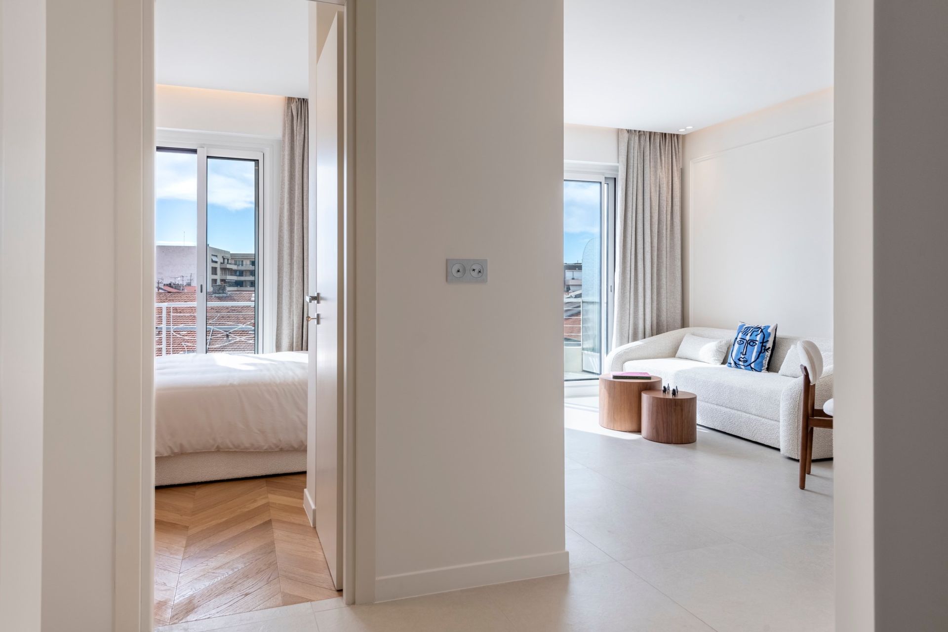 luxury apartment 2 Rooms for sale on NICE (06000)