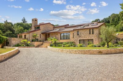 Sale Luxury house Milon-la-Chapelle 16&nbsp;Rooms 700&nbsp;m²