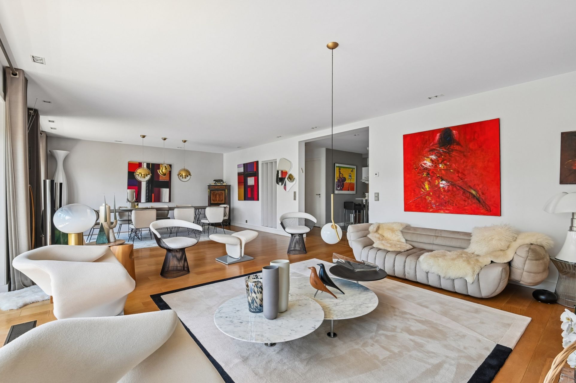 luxury apartment 5 Rooms for sale on NEUILLY SUR SEINE (92200)
