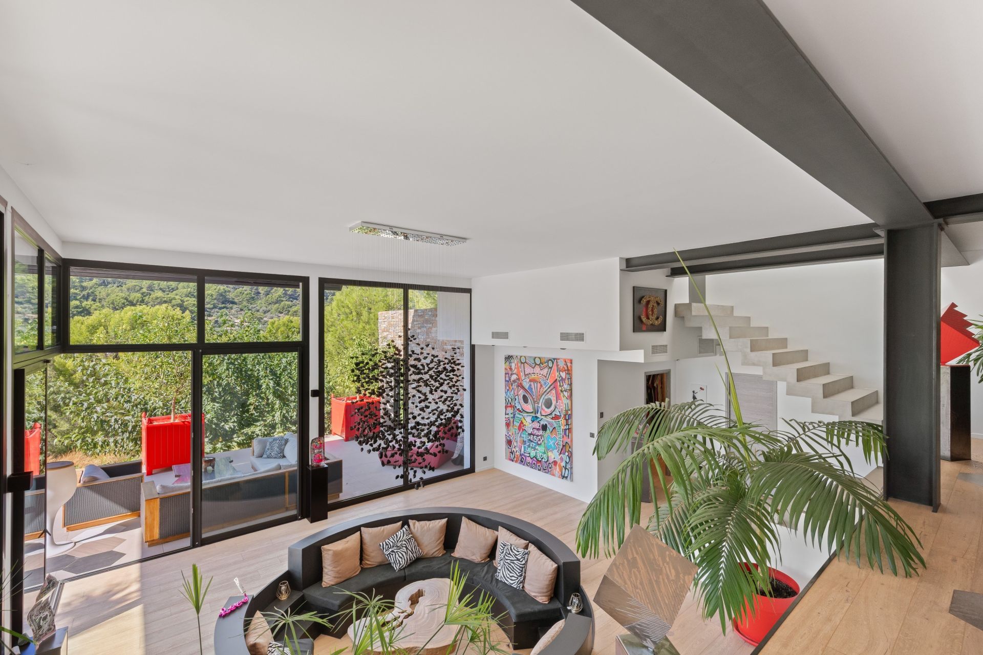 luxury villa 7 Rooms for sale on LA VALETTE DU VAR (83160)