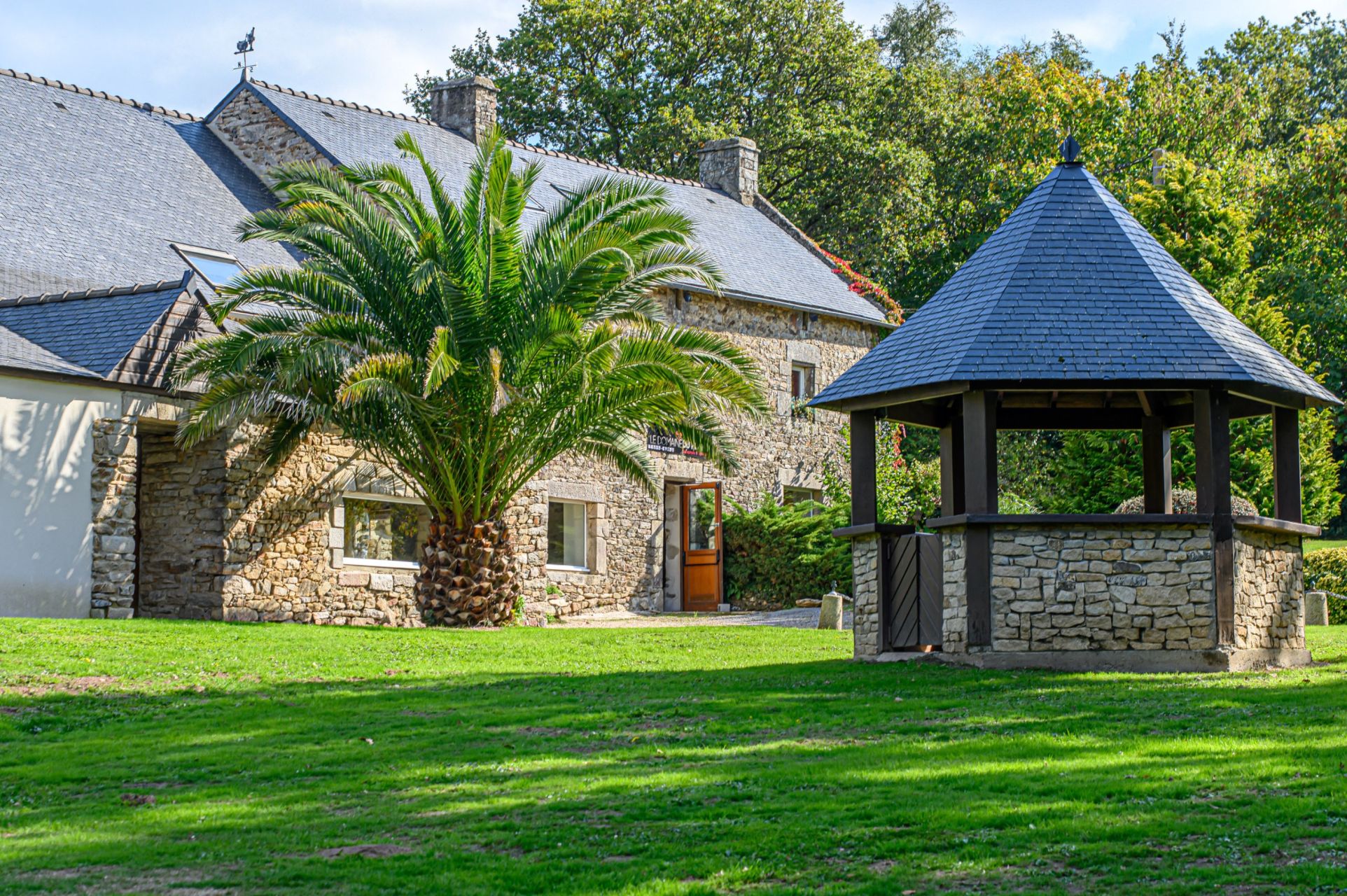 maison de luxe 28 Pièces en vente sur ST NOLFF (56250)